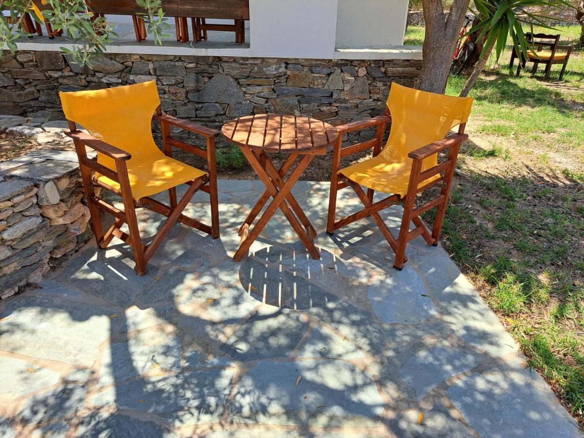 Madilides Platis Gialos (Sifnos)